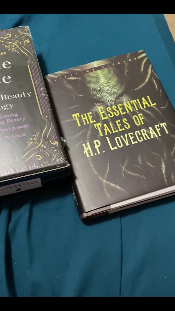 Sara Star: What Should I Read First?