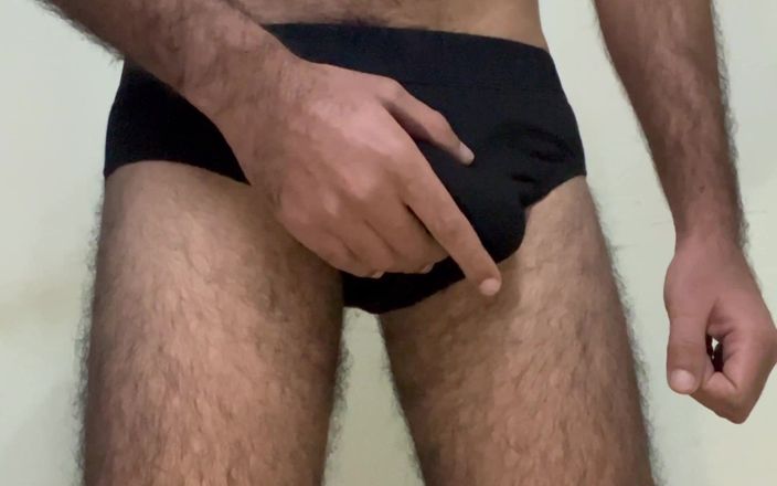 Big dick Des: Straight Buddy Showcasing His Big Dick and Fuck Moves