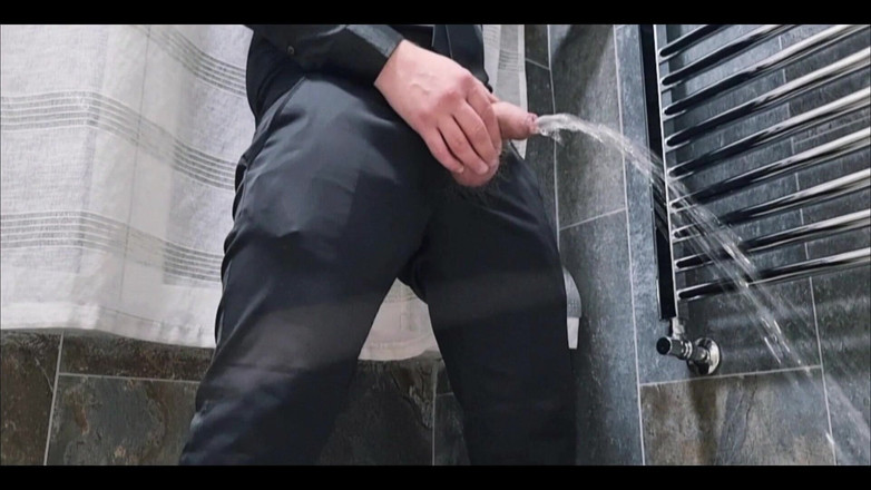 Alexander Audran: Ea sosește cu o ejaculare explozivă | într-o rochie elegantă - Ea ejaculează...