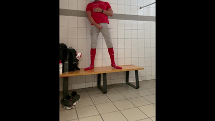 JockDad87: Zabawa alfa w szatni z Jockdad87 w stroju baseballowym