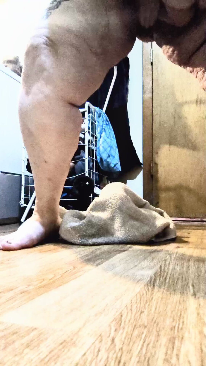 HerculesnVENUS: Dia bilang aku ingin mencoba sesuatu yang baru dengan U...