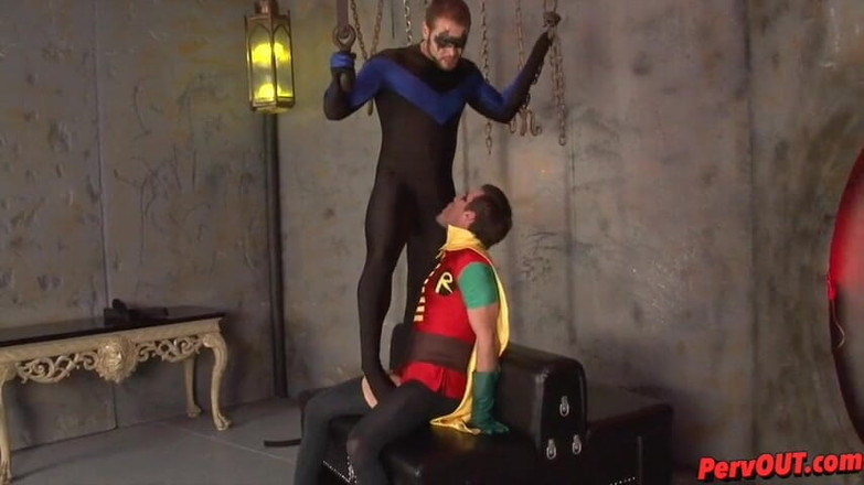 ManUpFilms: Malam Vs Robin