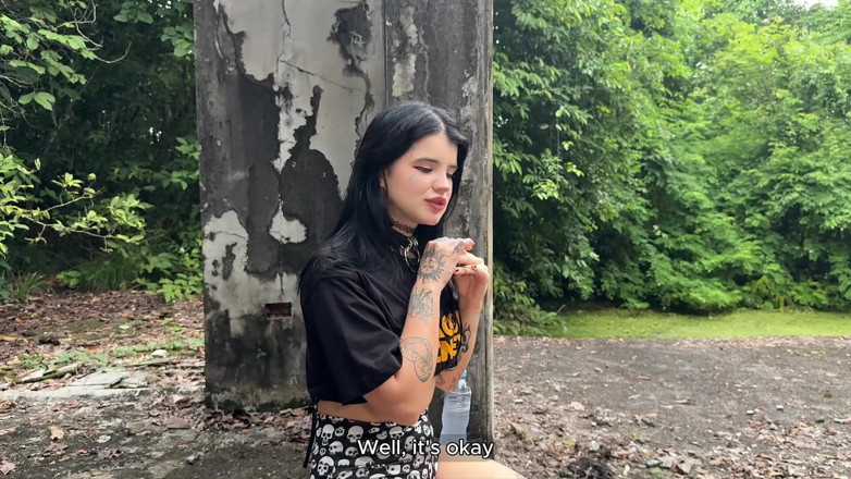 SkinLovers: Satu pertemuan dengan Altgirl Berakhir dengan seks keras dan blowjob...