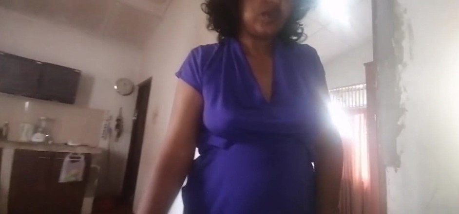 Tina Baby: Ep 7desi styvmamma hittade kameran av styvson och hon strippar