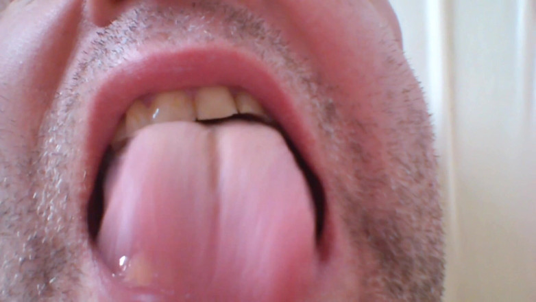 Carmen_Nylonjunge: Camera Blunder in the Attempt at Facial Insemination
