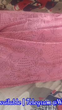 La casalinga pink chudi in una calda scopata a letto
