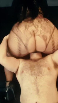 Calda moglie ama i grossi, solo fan al rallentatore