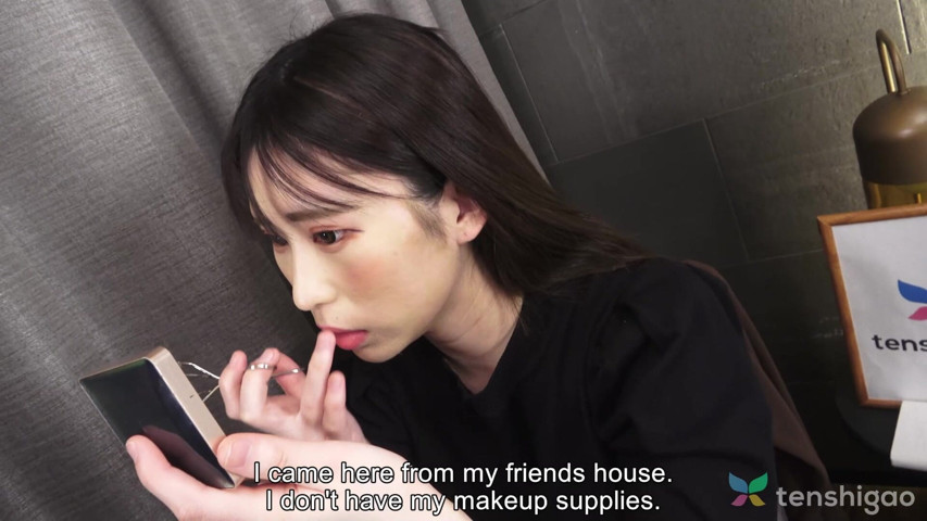 Hitomi Kanzaki Backstage (Tenshigao Backstage)