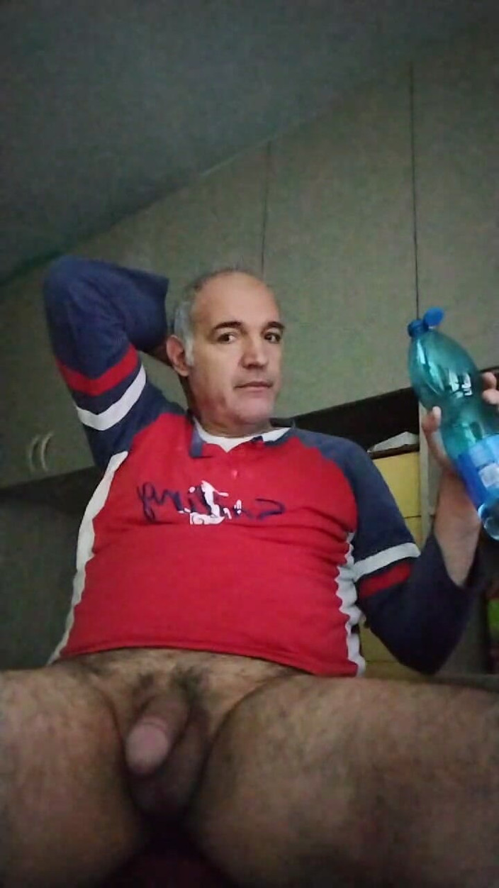 Setesesso7: Enfin je peux branler ma bite et en profiter en...