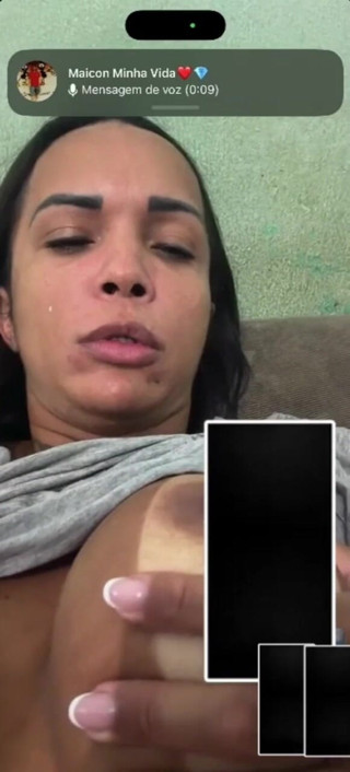 Renata Frazao: Panggilan Video