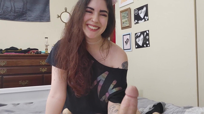lilredvelvettt: Il tuo migliore amico ti succhia