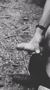Famoso Influencer Eyacula En El Bosque (sale Mal!)