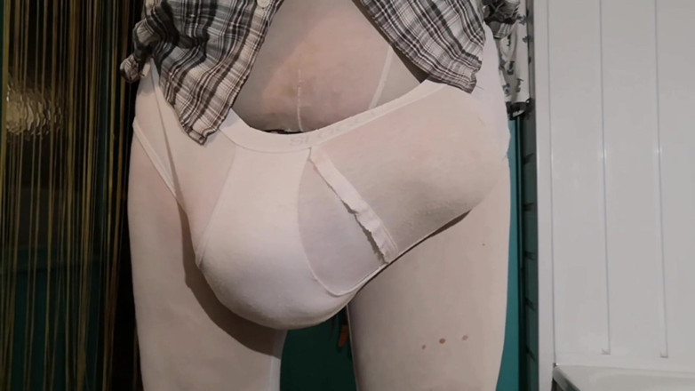 Monster_Meat_: Bulging in underwear and armypants