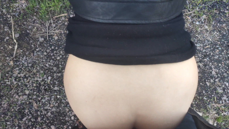 AnGelya G: Mengongkek awek panas dalam stiletto heels dan dalam stoking di...