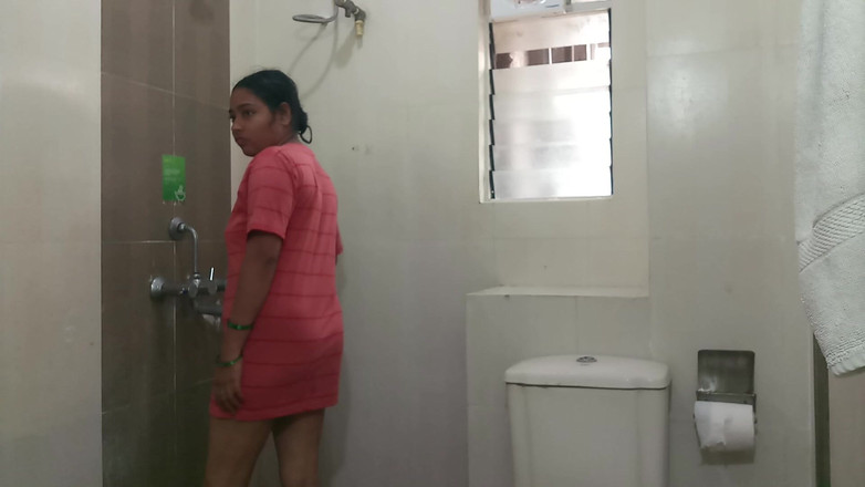 Telugu Couple: Geile desi bhabhi fingert muschi braucht sex, sperma-fick drinnen