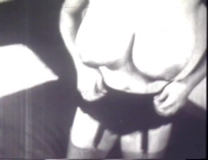 Vintage megastore: preto e branco tira pt. 4