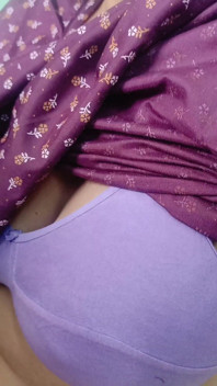 Ibu rumah tangga lagi asik hot