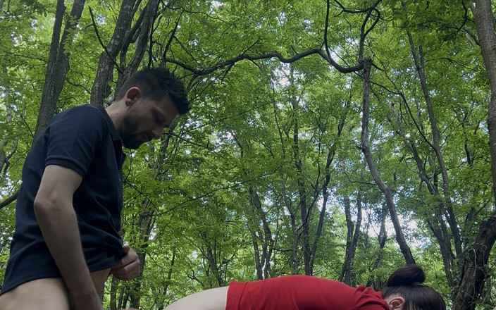 KingYordanov: Une MILF Timide Se Fait Sodomiser Dans La Nature !!