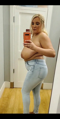Topless in Jeans