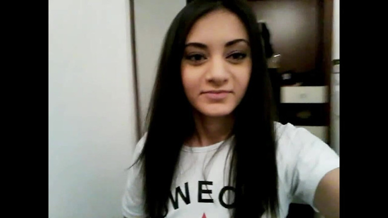 Shrima Malati: Vlog - Prepararsi per Una Scena Lesbica Con Gina Gerson
