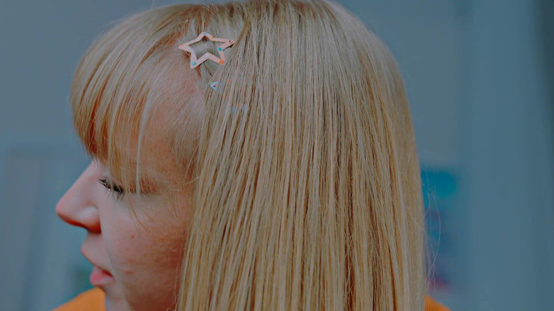 Jolie Lyon: 継娘の友達が週末ずっとあなたと寝る