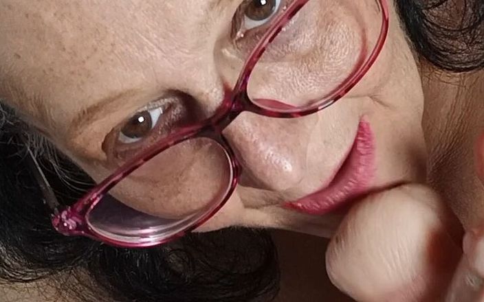 HerculesnVENUS: Caliente Tamali su coño tan travieso