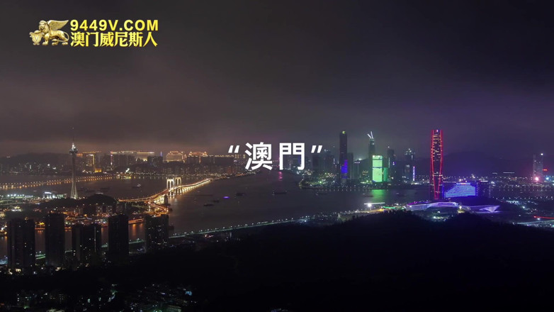 Asian Milfs n Teens: Penari telanjang Asia panas - MILF sesat dan remaja