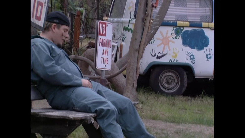 Pornobello: 자지를 간절히 원하는 빨간 머리의 젊은 남자가 주유소 직원의 거근을 타다