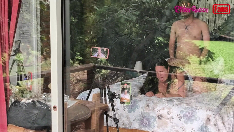 Riderqueen: 和年轻人做爱,大鸡巴,给我的粉丝的视频