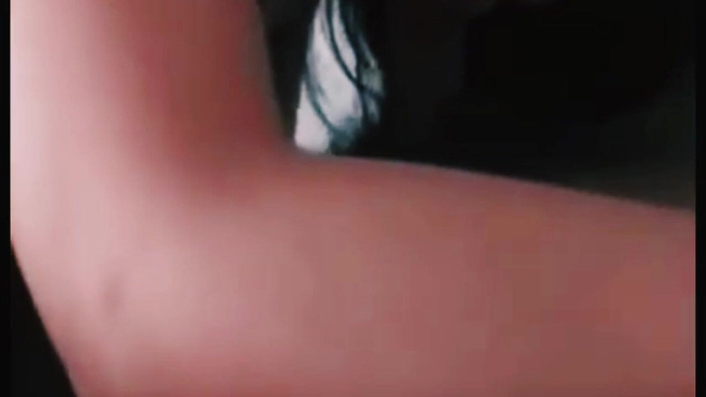 Amazingbeautycum: 倉庫で同僚と浮気してる