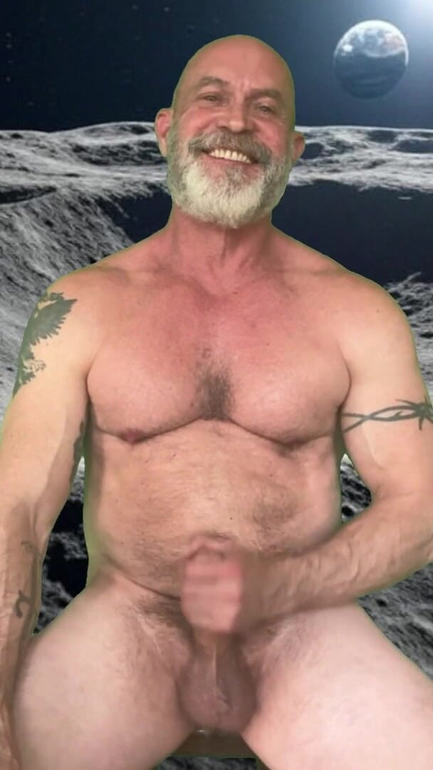 Moon Bate (James York) Moon Bate (James York)