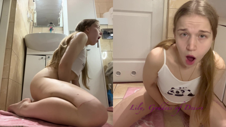 Lily, Goddess of Desire: Menina se fode com uma máquina de foder no banheiro