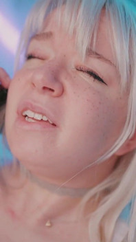 Podvádím přítele s mým malým nevlastním bratrem
