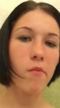 Cute Teen Allie Sin Masturbation in Bathtub