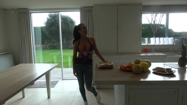 Latina Fetish: Mila &amp; Charlie