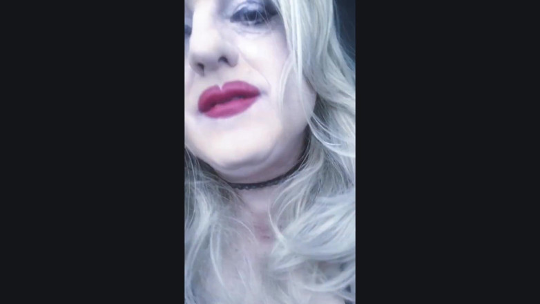 Asija-Robins: El transex de Asija Robin en Salerno