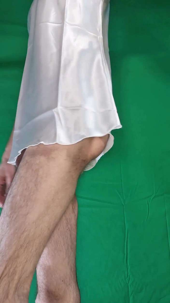 HeIsSooThin: T-shirt zu Nightgown