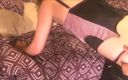 Sexy O2: 690 (ii) - फ्रेंच रंडी कपड़े पहने हुए सेक्स में अपनी कामुक साटन पैंटीज के साथ चुदाई कर रही है
