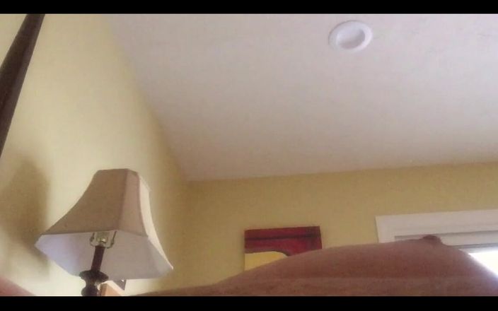 Beth Mc.Kenna: Ho cercato di fare un video di sborra veloce per...
