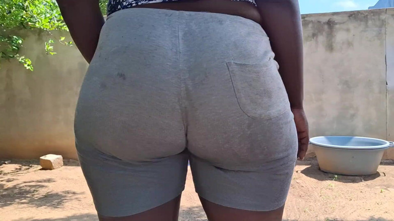 BMCs: Viens baiser cette salope, elle donne des couilles à tout le...