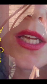 Woman Who Knows How to Use Her Allure to Her Advantage in This Roleplay