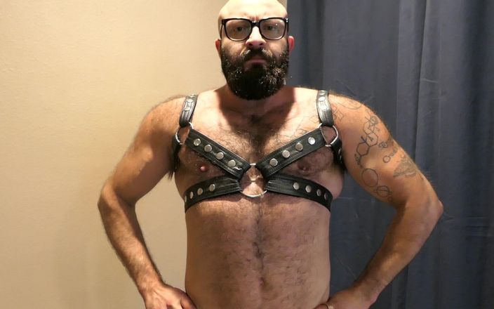 TripleXTransMan: Adoración del músculo alfa