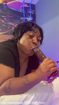 Deepthroat Practice Fucking My Mouth with Big Dildo