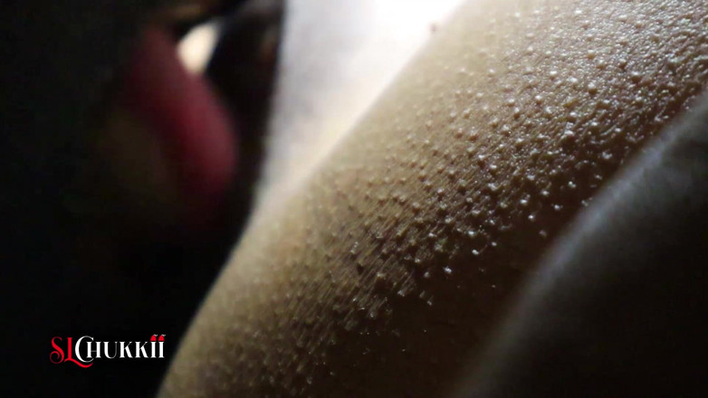 SL Chukki: Yakın çekim: Aman tanrım! En iyi srilankan amcık yalama