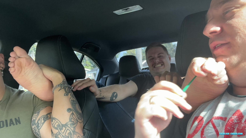Ticklish Chubs: Snyft: Ryder