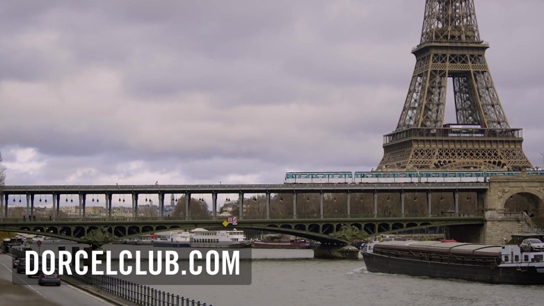 Dorcel Club: Hardcore orgie ve swingers klubu