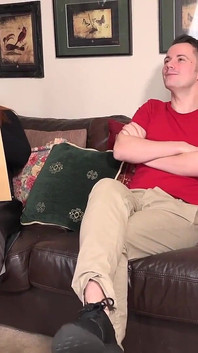 TetaJudysXXX - Prsatá zralá zrzavá macecha Melanie šuká svého nevlastního syna