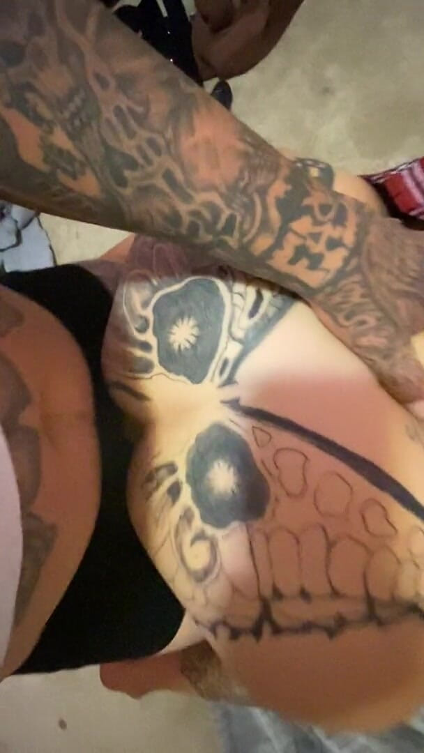 MzKiTTy91: Pawg college flicka knullade hård doggy av enorm kuk