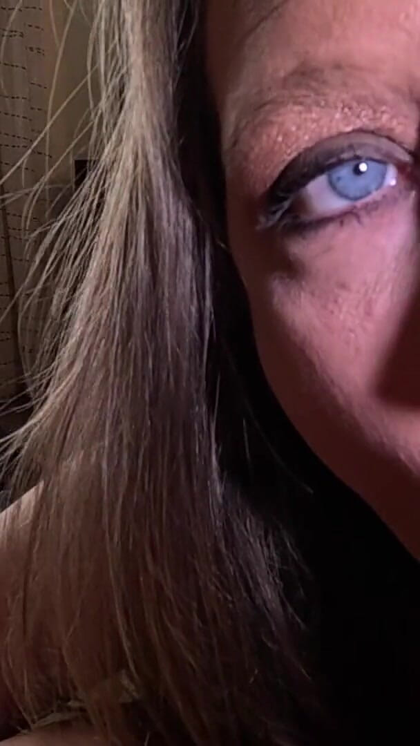 Breed My Hotwife: Big Tit Married Exec Creampied by One Night Stand