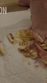 Fumando il mio piede in torta